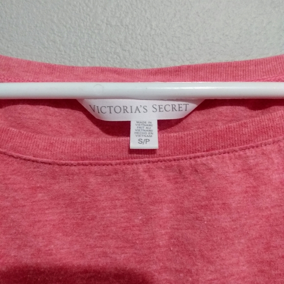 Victoria Secret long Tee shirt - Picture 2 of 2